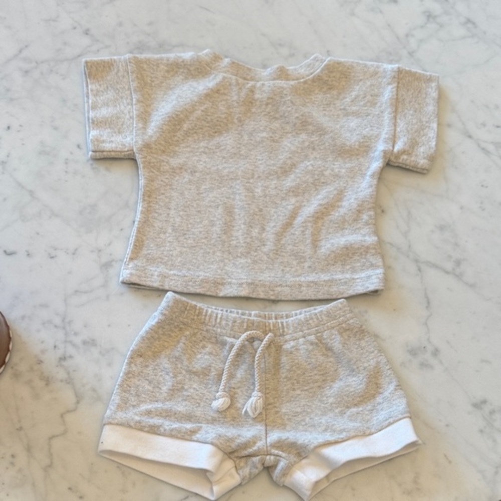 Little One Shop Baby Outfit Set Gray White 2 Piece Tee Shorts Set Neutral